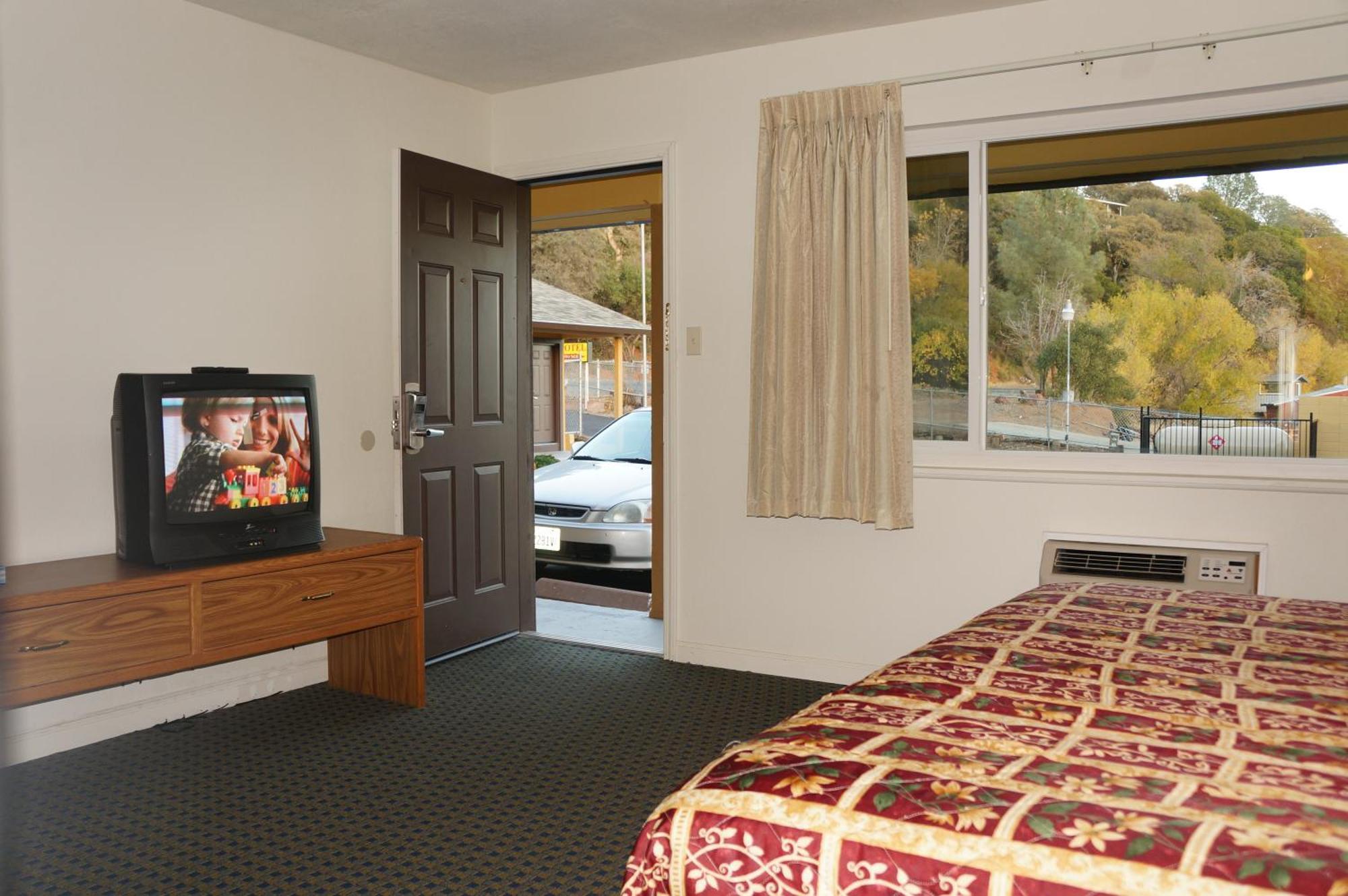 Lake Marina Inn Clearlake Oaks Room photo